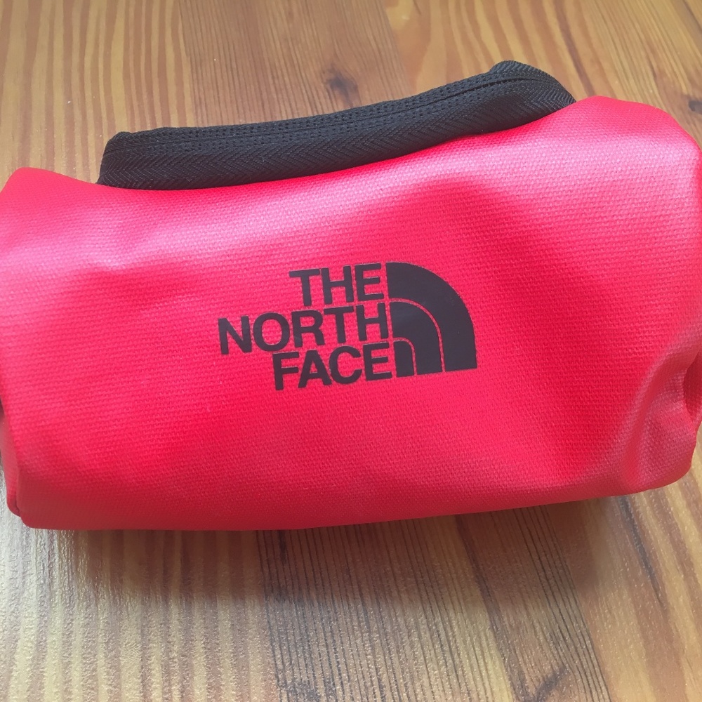 The North Face Travel Amenity Kit